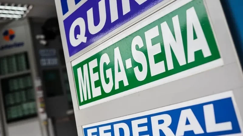 Mega-Sena 2872 acumula e prêmio pode chegar a R$ 51 milhões no sábado