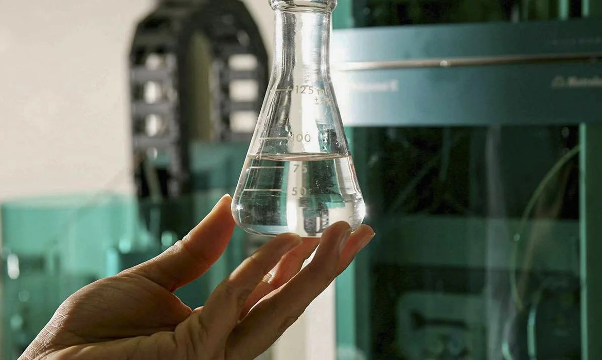 Notificações por intoxicação com metanol sobem para 43