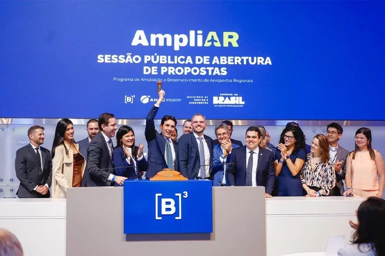 Leilão do AmpliAR garante R$ 731 milhões em investimentos para aeroportos do Nordeste e da Amazônia Lega