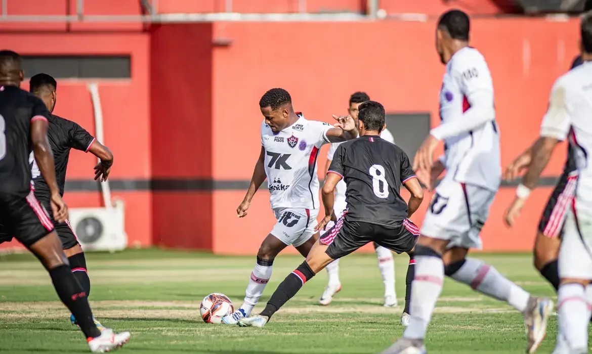 10/01/2026 - Vitória e Atlético-BA abrem Campeonato Baiano com empate sem gols. Foto: Victor Ferreira / EC Vitória
