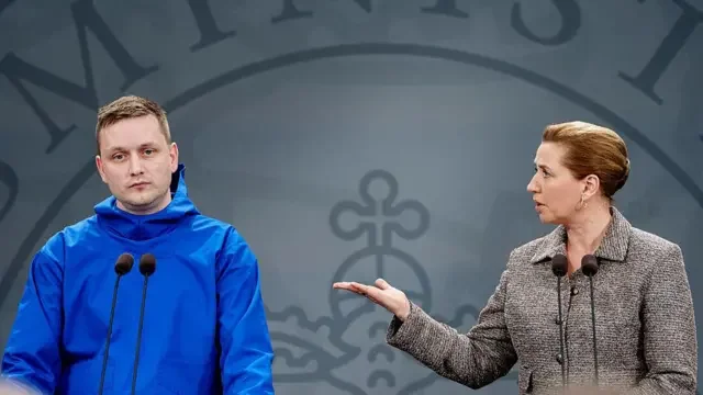 O chefe de governo da Groenlândia, Jens-Frederik Nielsen, e a primeira-ministra da Dinamarca, Mette Frederiksen, durante um pronunciamento