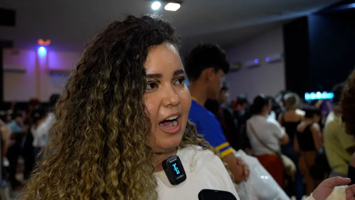 Camila Rodrigues Mendes, que joga LoL desde 2014 e ressaltou o nível estratégico do jogo